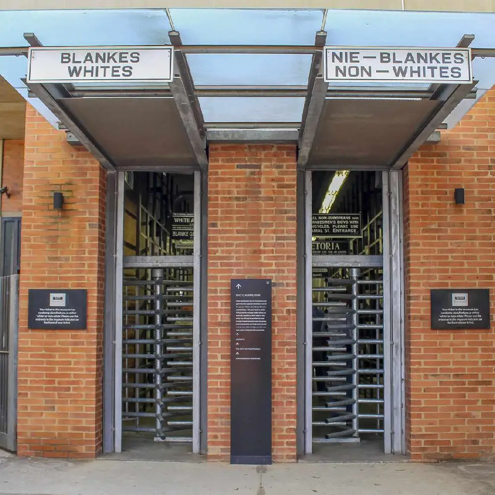 Soweto and Apartheid Museum Combo Tour